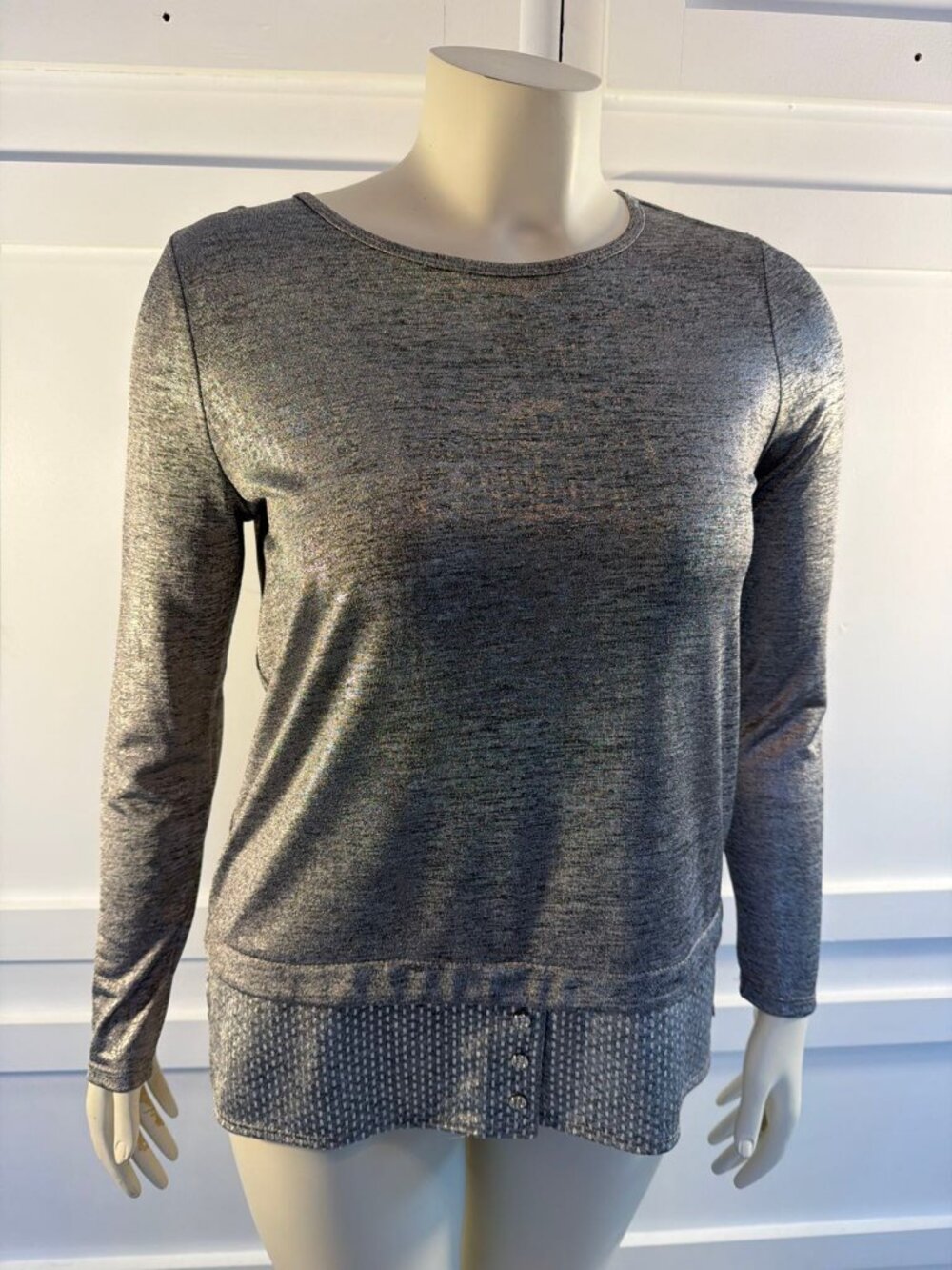 Piccadilly Small Silver Gray Long Sleeve Tunic Top